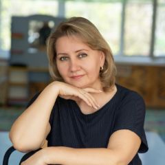 Крючникова Елена